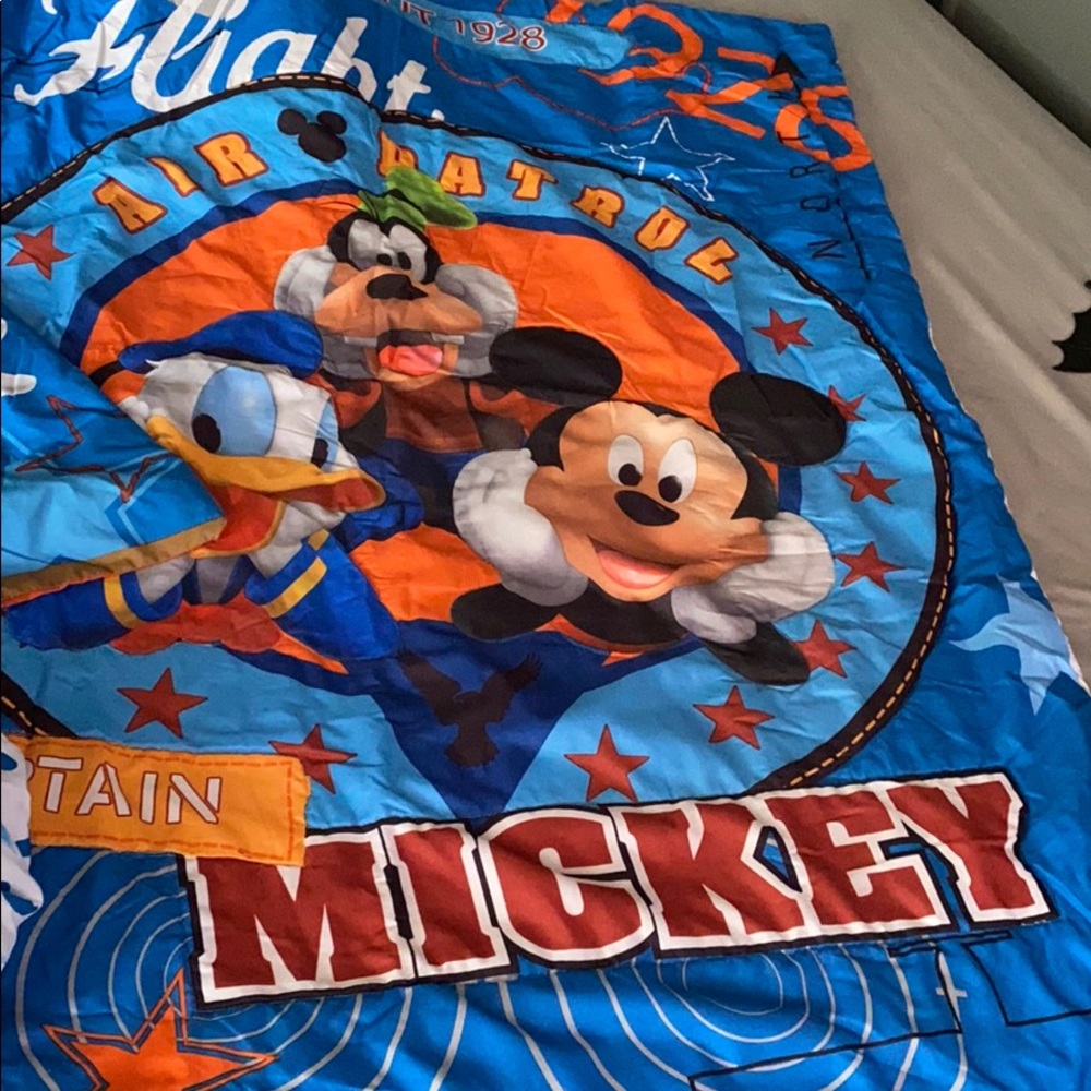 Kids toddler bed Comforter set